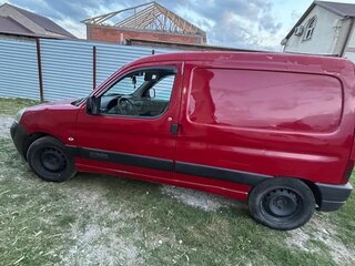 2005 Citroen Berlingo I Рестайлинг, красный, 200000 рублей, вид 3