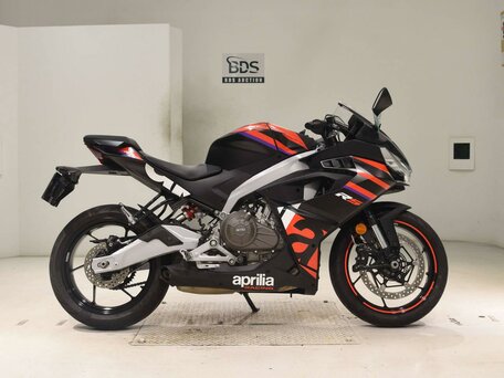 2024 Aprilia RS 457, чёрный, 877000 рублей, вид 2