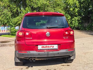 2010 Volkswagen Tiguan I, красный, 1150000 рублей, вид 4
