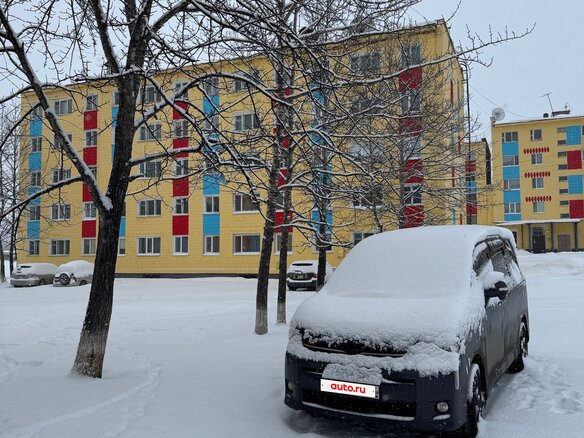 2011 Toyota Voxy II (R70) Рестайлинг, фиолетовый, 1850000 рублей - вид 20