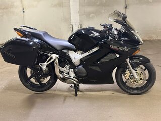 2002 Honda VFR 800, чёрный, 590000 рублей, вид 1