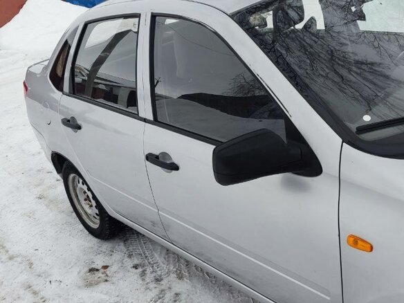 2012 Lada (ВАЗ) Granta I, серебристый, 300000 рублей - вид 5