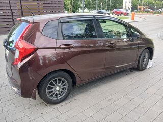 2018 Honda Fit III Рестайлинг, коричневый, 1150000 рублей, вид 3