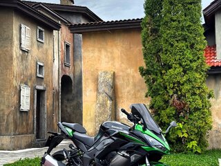 2023 Kawasaki Ninja 1000 SX, чёрный, 1150000 рублей, вид 4