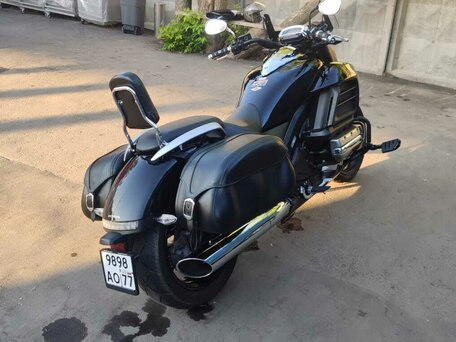 2014 Honda Valkyrie 1800, чёрный, 1130000 рублей, вид 2