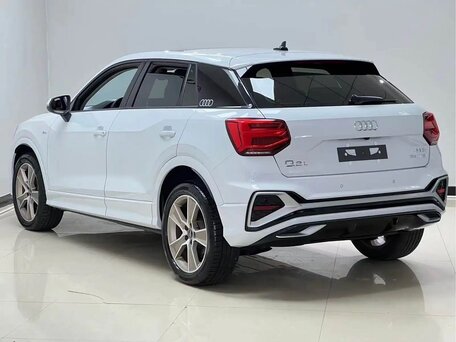 2023 Audi Q2 L 35 TFSI I Рестайлинг, белый, 2000000 рублей, вид 4