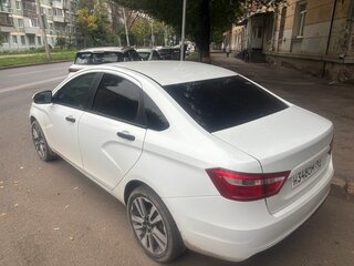 2017 Lada (ВАЗ) Vesta I, белый, 650000 рублей, вид 3