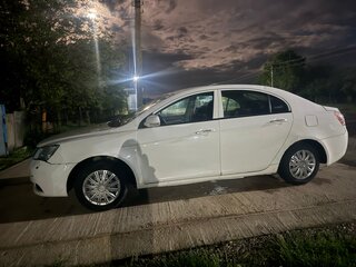 2012 Geely Emgrand EC7, белый, 235000 рублей, вид 2