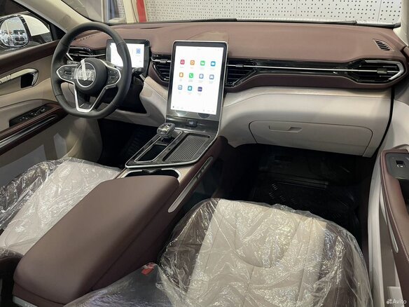 2025 Bestune T90 I, белый, 4031000 рублей - вид 10