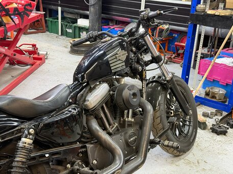 2018 Harley-Davidson Sportster 1200, серый, 1100000 рублей, вид 5