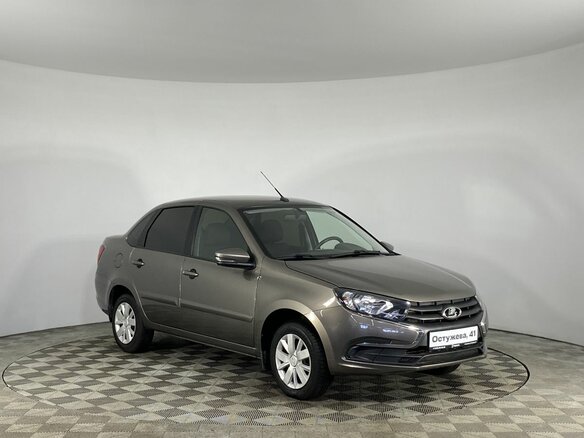 2020 Lada (ВАЗ) Granta I Рестайлинг, коричневый - вид 2