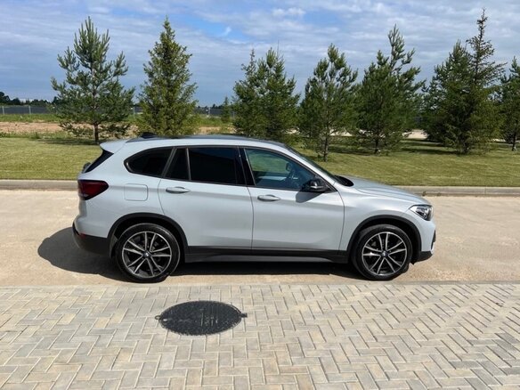 2021 BMW X1 18i sDrive II (F48) Рестайлинг, серый, 2650000 рублей - вид 7