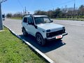 2011 Lada (ВАЗ) 2121 (4x4) I Рестайлинг, белый, 400000 рублей - вид 4
