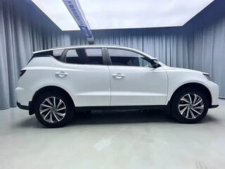 2023 Geely Vision X6 Pro, белый, 1066600 рублей, вид 4