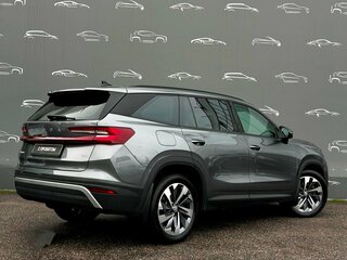 2025 Skoda Kodiaq II, серый, 5413900 рублей, вид 2