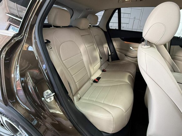 2016 Mercedes-Benz GLC 250 I (X253), коричневый, 3000000 рублей - вид 22