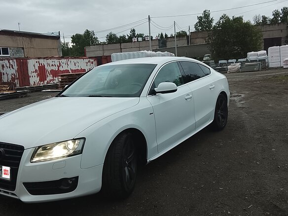 2010 Audi A5 I (8T), белый, 1450000 рублей