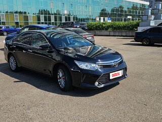 2016 Toyota Camry VII (XV50) Рестайлинг, чёрный, 2100000 рублей, вид 4