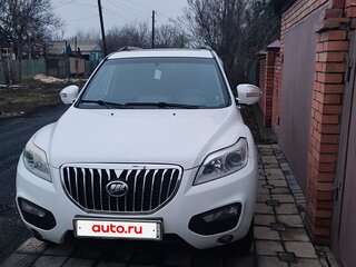 2015 Lifan X60 I Рестайлинг, белый, 700000 рублей, вид 1