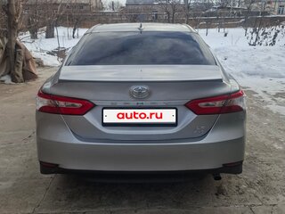 2020 Toyota Camry US Market VIII (XV70) Рестайлинг, серебристый, 2100000 рублей, вид 3