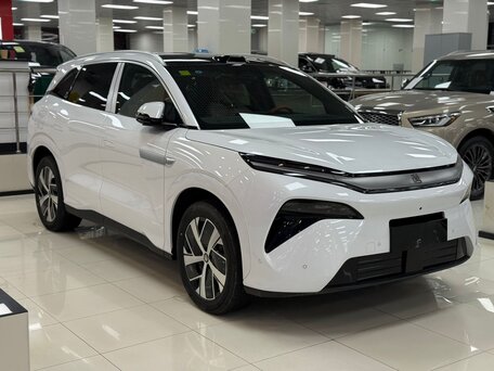 2025 BYD Tang L, белый, 5100000 рублей, вид 3
