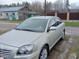 2007 Toyota Avensis II Рестайлинг, серебристый, 620000 рублей, вид 1