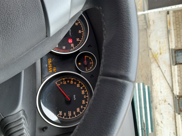 2010 Opel Astra H Рестайлинг, серый, 1000000 рублей - вид 5