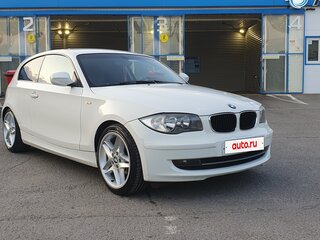2010 BMW 1 серии 116i I (E81/E82/E87/E88) Рестайлинг, белый, 1207000 рублей, вид 2
