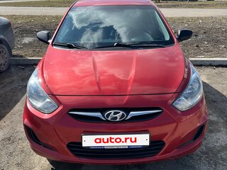 2011 Hyundai Solaris I, красный, 390000 рублей, вид 2