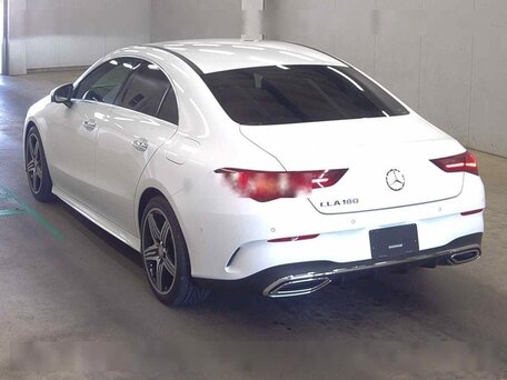 2025 Mercedes-Benz CLA 180 II (C118, X118) Рестайлинг, белый, 3395555 рублей, вид 3