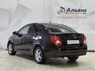 2012 Chevrolet Aveo II, чёрный, 480000 рублей, вид 5