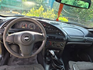 2010 Chevrolet Niva I Рестайлинг, серый, 590000 рублей, вид 2