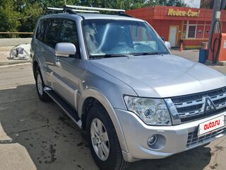 2011 Mitsubishi Pajero IV Рестайлинг 1, серебристый, 2300000 рублей, вид 3