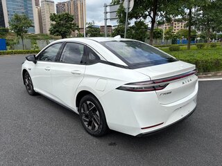 2025 Aion S 580, белый, 1500000 рублей, вид 5