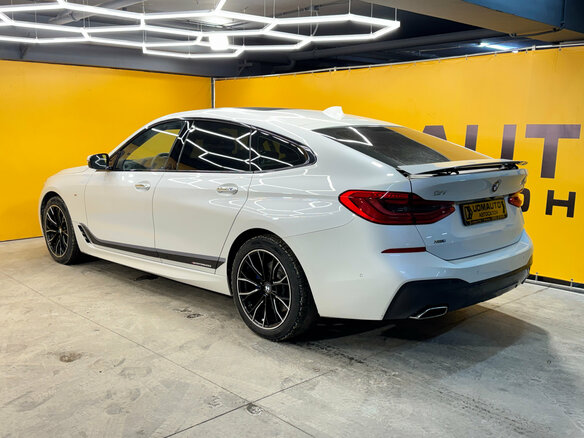 2018 BMW 6 серии Gran Turismo 640d xDrive IV (G32), белый, 3849000 рублей - вид 6