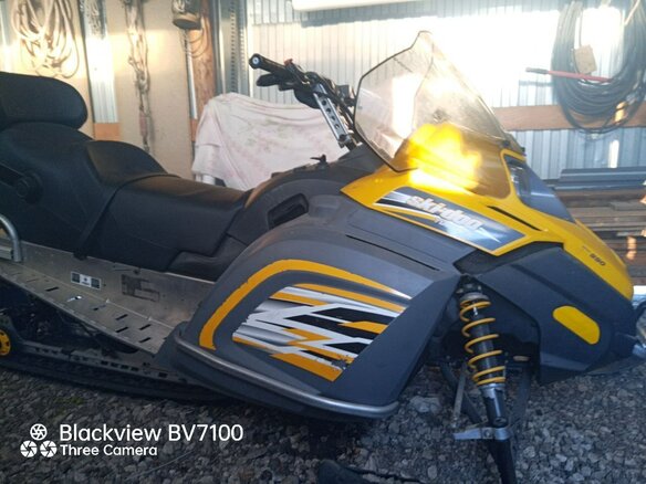 2008 Ski-Doo Expedition, жёлтый, 550000 рублей