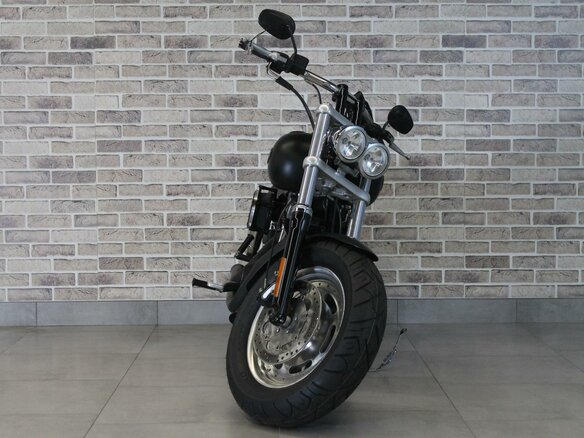 2011 Harley-Davidson Fat Bob, чёрный, 893000 рублей - вид 4