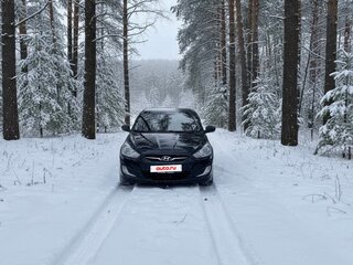 2012 Hyundai Solaris I, чёрный, 450000 рублей, вид 2