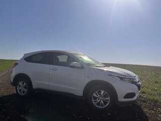 2020 Honda Vezel I Рестайлинг, белый, 1950000 рублей, вид 4