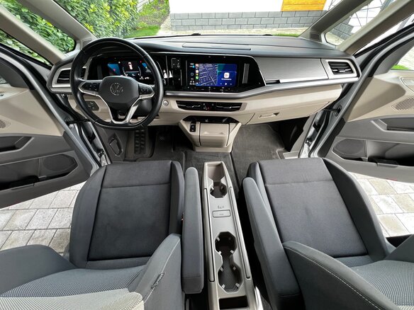2022 Volkswagen Multivan T7, серебристый, 4550000 рублей - вид 7
