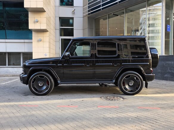 2026 Mercedes-Benz G-Класс AMG 63 AMG II (W465) Рестайлинг, чёрный, 32230000 рублей - вид 3