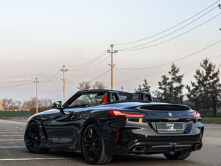 2021 BMW Z4 M40i III (G29), чёрный, 6200000 рублей, вид 4