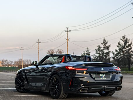 2021 BMW Z4 M40i III (G29), чёрный, 6200000 рублей, вид 4