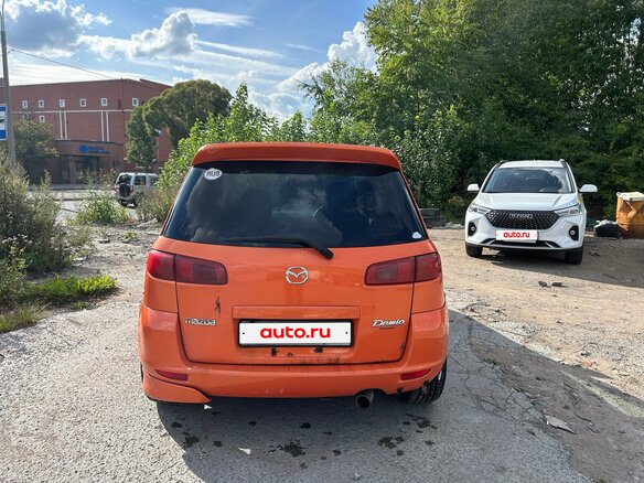 2002 Mazda Demio II (DY), оранжевый, 220000 рублей - вид 5