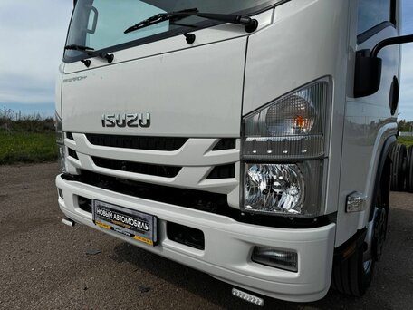 2024 Isuzu Elf (N-series), белый, 4900000 рублей, вид 5