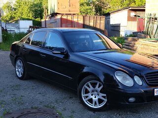2007 Mercedes-Benz E-Класс 350 III (W211, S211) Рестайлинг, чёрный, 930000 рублей, вид 2