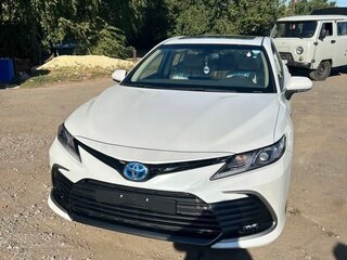 2023 Toyota Camry VIII (XV70) Рестайлинг, белый, 4950000 рублей, вид 2