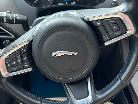 2018 Jaguar F-Pace I, синий, 2150000 рублей - вид 11