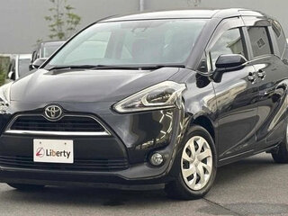 2017 Toyota Sienta II, чёрный, 1150000 рублей, вид 1