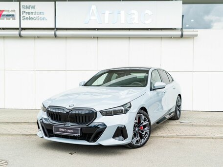 BMW 5 серии VIII (G60/G61/G68)